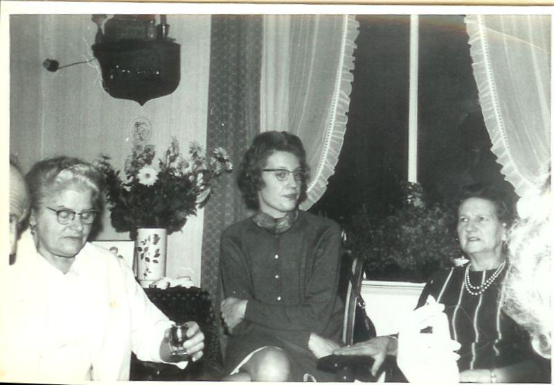 moederenmevrouwruigrok.jpg
